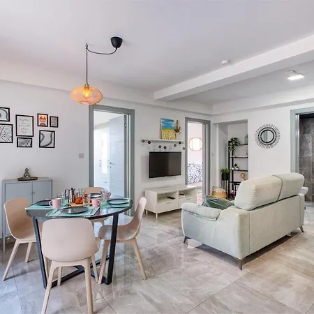 Wonderful, Equipped 2br With Balcony In By 360 Estates Gzira