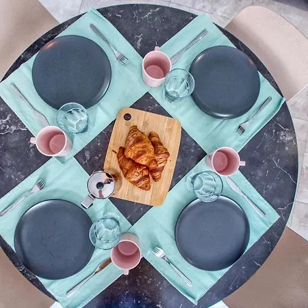 Appartement Wonderful, Equipped 2br With Balcony In By 360 Estates Gzira